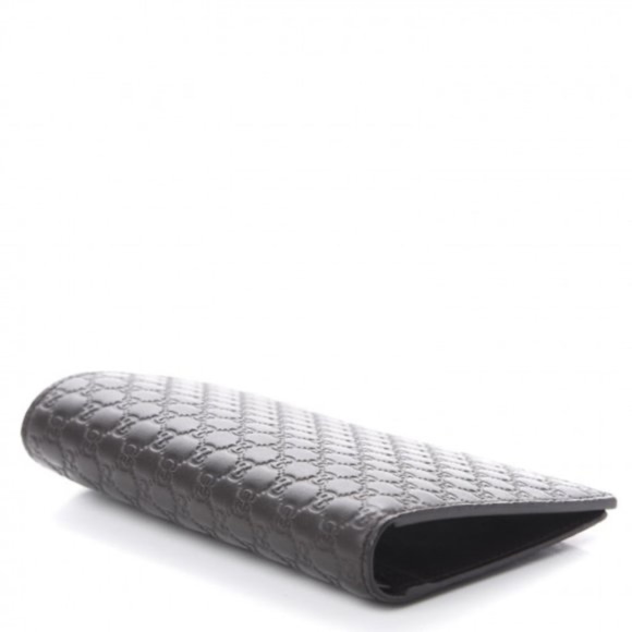 Gucci Passport Holder Wallet - Picture 4 of 8